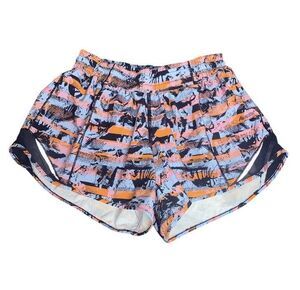 Lululemon Hotty Hot Short II  running shorts  Inversion / Black Size 6 Tall